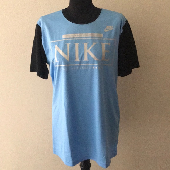 Nike Other - Nike T-shirt size medium blue black